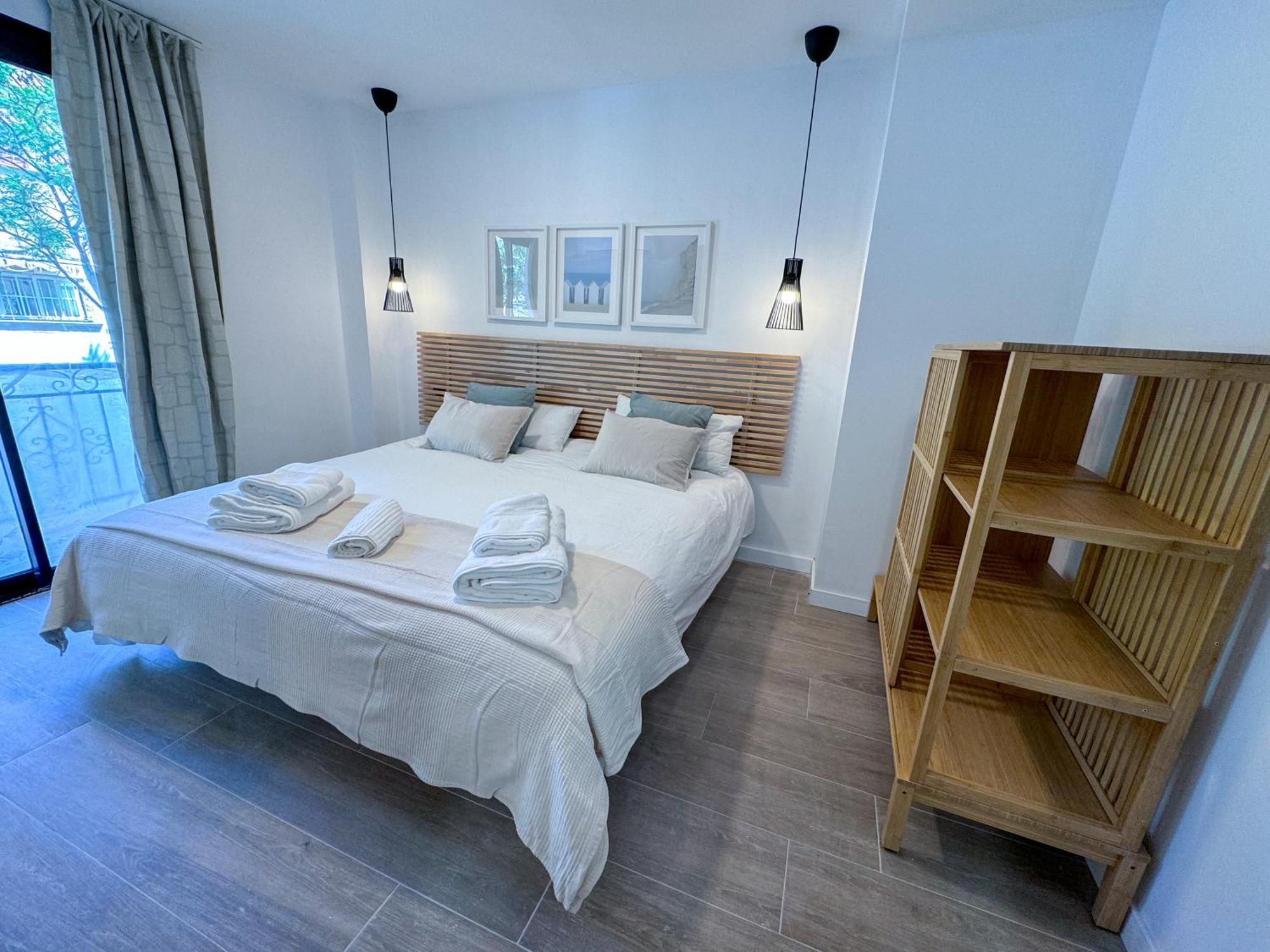 Zur Boutique Hostel Фуэнхирола Экстерьер фото