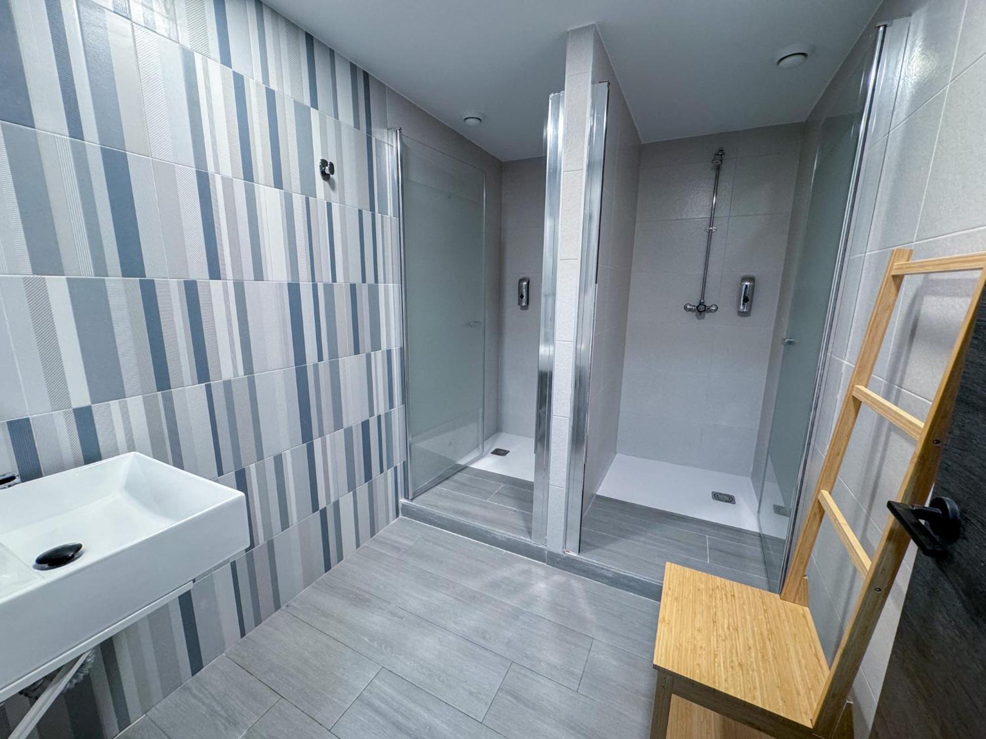 Zur Boutique Hostel Фуэнхирола Экстерьер фото
